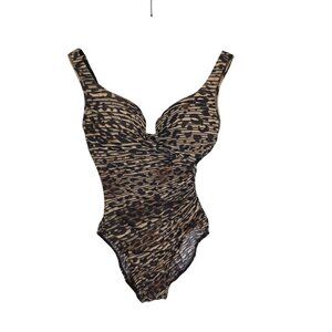 Miraclesuit Swimsuit Animal Print One-Piece Built-In Tummy Control & Padded Cups